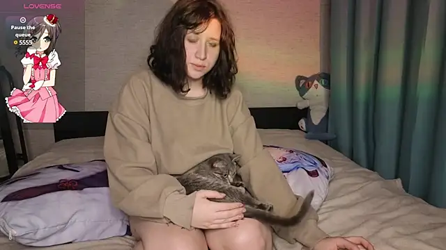 whatamarrie online show from 02/13/25, 10:33