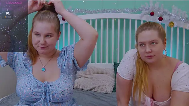 Snapshot of Ellie_Wellie chatting on 01/21/25, 05:30 Ellie Wellie online show from 01/21/25, 05:30