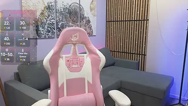 Snapshot of Ellie_Wellie chatting on 01/26/25, 12:33 Ellie Wellie online show from 01/26/25, 12:33