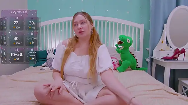 Snapshot of Ellie_Wellie chatting on 02/26/25, 02:25 Ellie Wellie online show from 02/26/25, 02:25