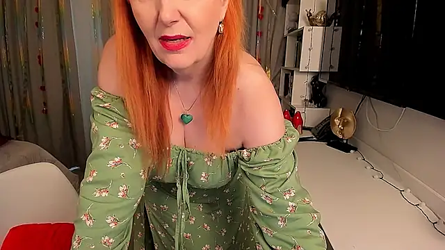 Snapshot of Fire-Fox-One chatting on 03/08/25, 02:30 Fire-Fox-One online show from 03/08/25, 02:30