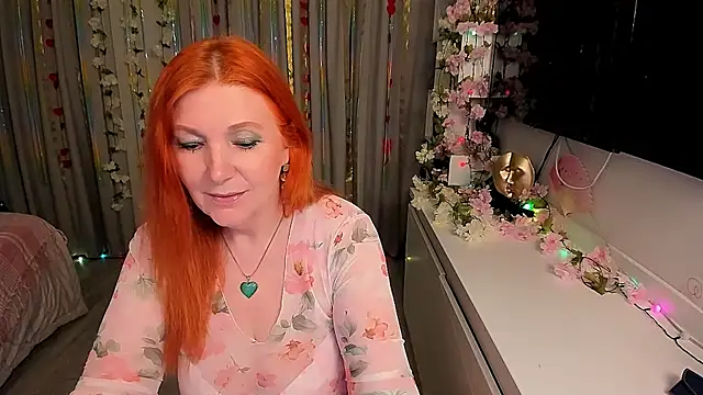 Snapshot of Fire-Fox-One chatting on 03/21/25, 10:06 Fire-Fox-One online show from 03/21/25, 10:06