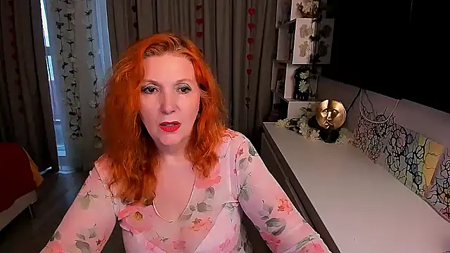 Snapshot of Fire-Fox-One chatting on 09/13/25, 02:50 Fire-Fox-One online show from 09/13/25, 02:50