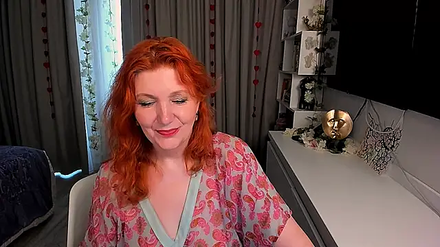 Snapshot of Fire-Fox-One chatting on 09/28/25, 07:36 Fire-Fox-One online show from 09/28/25, 07:36