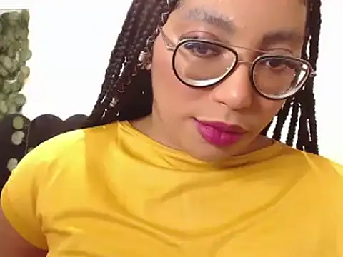 AmyBriiggs online show from 11/04/25, 04:00