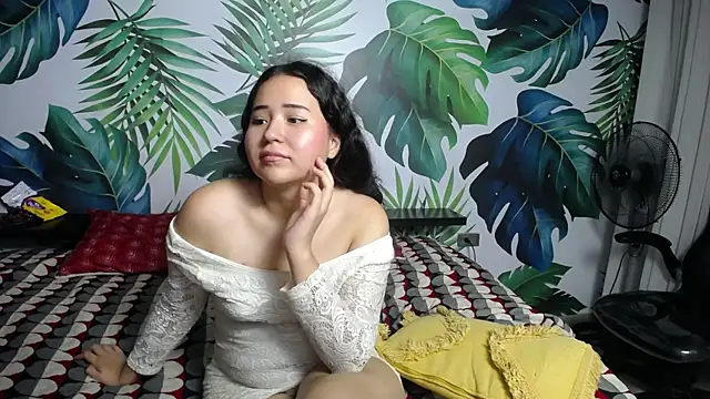 Snapshot of Gurvinder_1 chatting on 02/21/25, 02:59 Gurvinder 1 online show from 02/21/25, 02:59