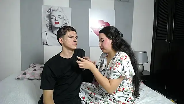 Snapshot of Gurvinder_1 chatting on 03/15/25, 05:37 Gurvinder 1 online show from 03/15/25, 05:37