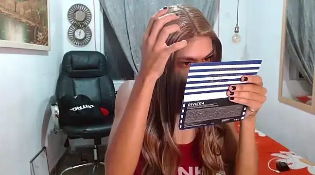 Dannacamilsaenz online show from 03/04/25, 10:24