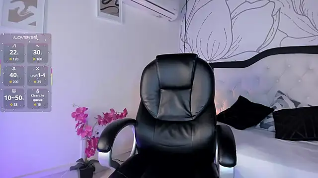 Samir bear online show from 04/08/26, 12:49