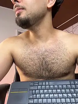 Samir bear online show from 05/11/26, 04:04