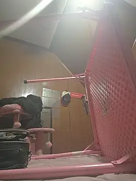 carmelbbyx22 online show from 04/16/26, 11:51