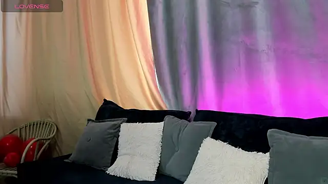 Cheryl  Brown online show from 02/25/25, 04:14