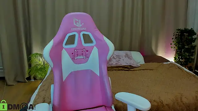 Cheryl  Brown online show from 09/22/25, 12:01