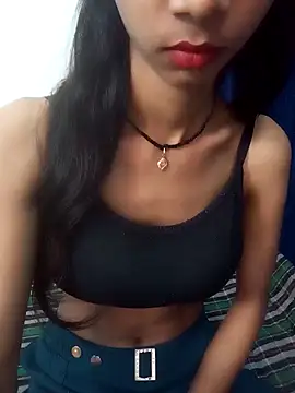 Snapshot of Liza-rani chatting on 02/03/25, 06:56 Liza-rani online show from 02/03/25, 06:56