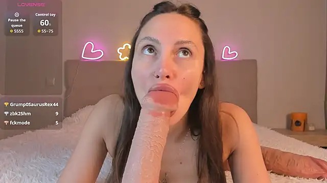 imMolly11 online show from 10/20/25, 08:59