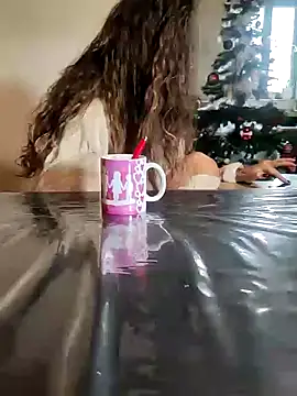 sansan2411 online show from 01/04/25, 09:54