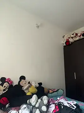 Ema kraus online show from 04/05/26, 09:56