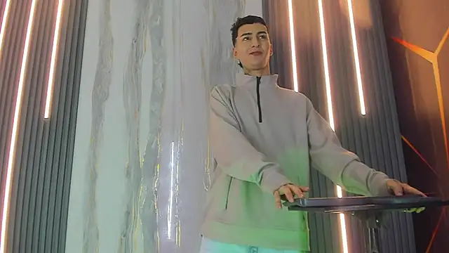 Snapshot of Angel_xxx chatting on 03/27/26, 07:13 Angel xxx online show from 03/27/26, 07:13