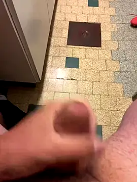 mikiss789 online show from 09/15/25, 03:28