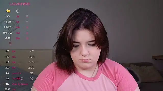 YumiYammy online show from 11/30/25, 10:52