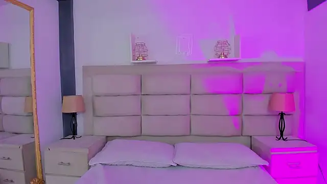 RoseCassie online show from 02/27/25, 12:45