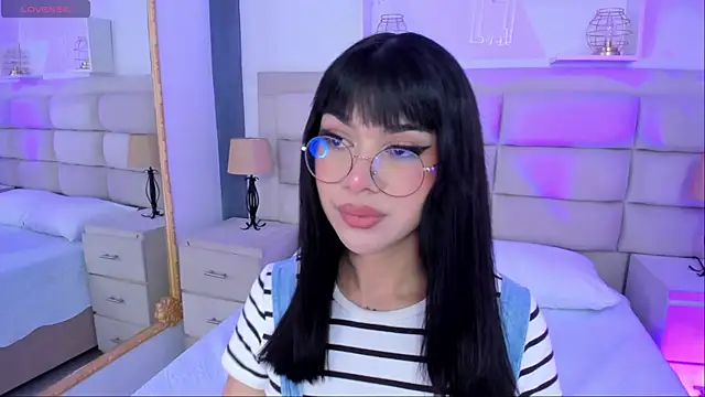 RoseCassie online show from 03/07/25, 01:18