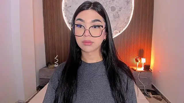 Snapshot of RoseCassie chatting on 04/26/26, 12:47 RoseCassie online show from 04/26/26, 12:47