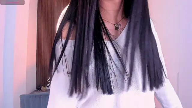 Snapshot of RoseCassie chatting on 05/04/26, 01:51 RoseCassie online show from 05/04/26, 01:51