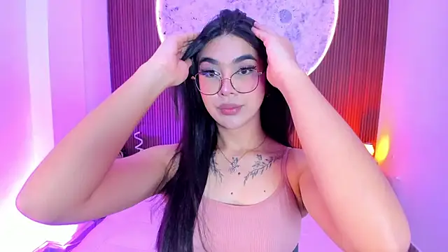 Snapshot of RoseCassie chatting on 05/27/26, 01:19 RoseCassie online show from 05/27/26, 01:19