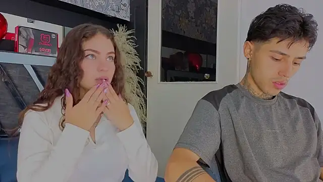 hinata itachi online show from 02/06/26, 03:55