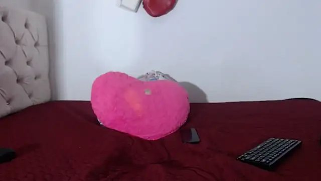 evaFiore online show from 01/28/25, 04:08