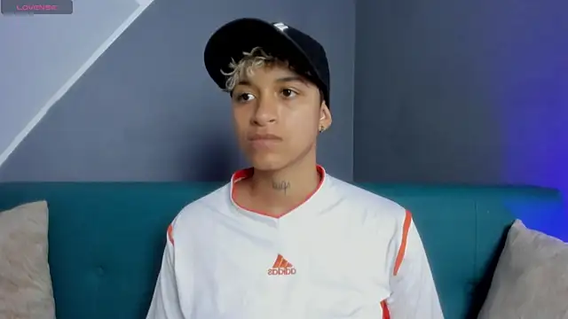 Dominick jones online show from 03/07/25, 07:38