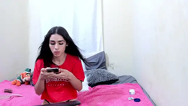 Mariana 16  online show from 01/29/25, 10:32