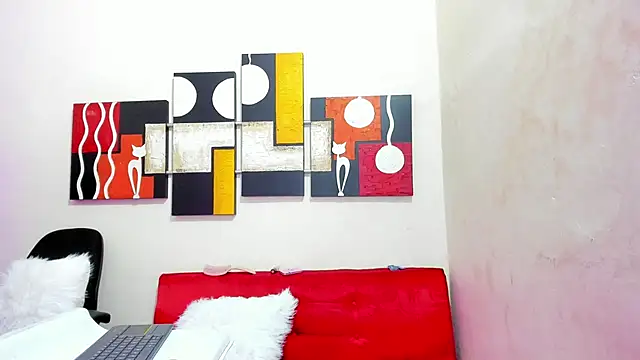 Mariana 16  online show from 02/14/25, 11:31