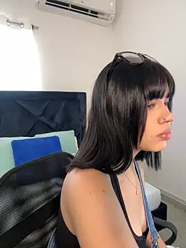 Lily Woodz online show from 03/10/26, 07:08