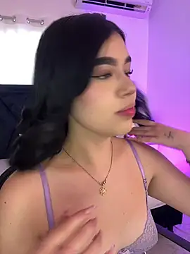 Lily Woodz online show from 07/11/26, 07:05