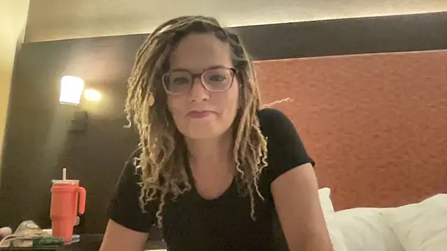 skarfos1babe69 online show from 12/27/24, 07:35