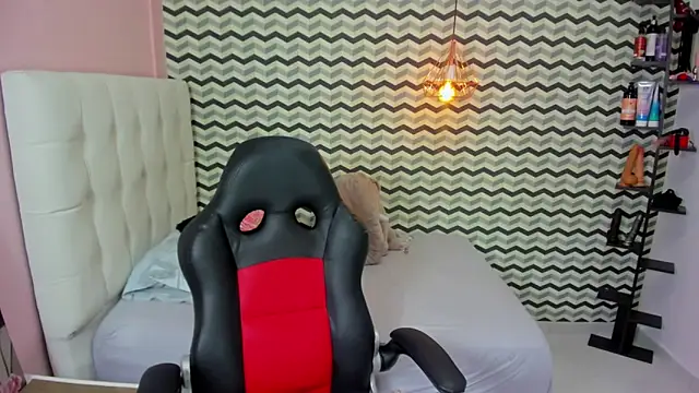 ARYAMORGAN1 online show from 10/16/25, 03:07