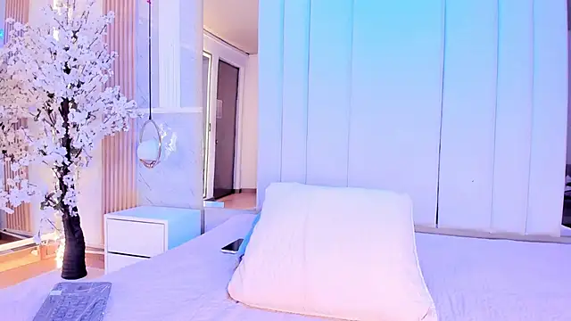 salomebenz online show from 04/16/26, 09:39