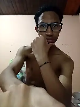 matheusroger online show from 12/20/24, 05:04