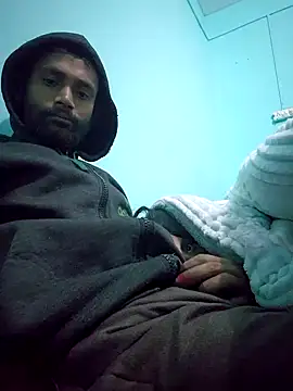 Snapshot of jaydev_madhuri chatting on 12/23/24, 02:45 jaydev madhuri online show from 12/23/24, 02:45