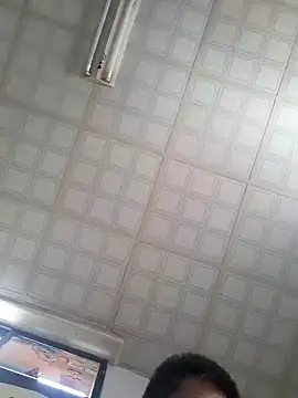 bb770504 online show from 01/26/25, 04:20