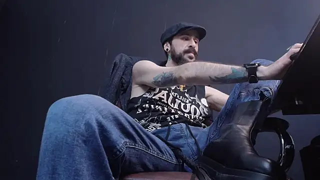 AxelColton online show from 02/05/25, 09:25