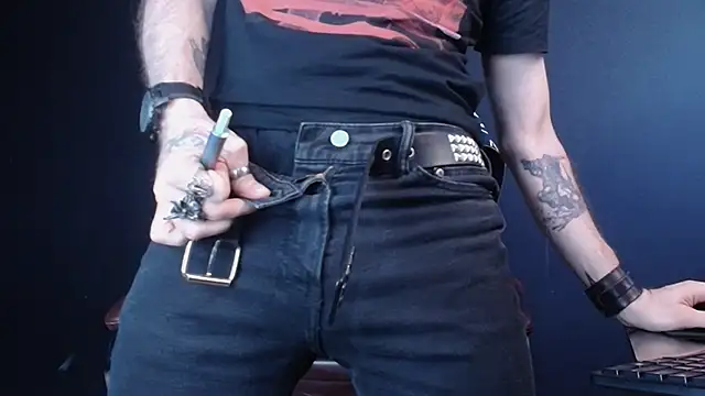 AxelColton online show from 03/15/25, 06:47