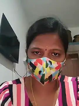 Tamil Sanjana  online show from 02/06/25, 01:32