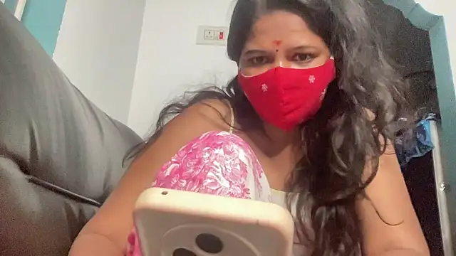 Tamil Sanjana  online show from 01/18/26, 07:50