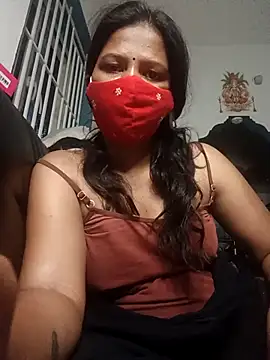 Tamil Sanjana  online show from 03/07/26, 01:02