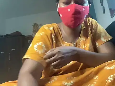 Tamil Sanjana  online show from 03/28/26, 02:22