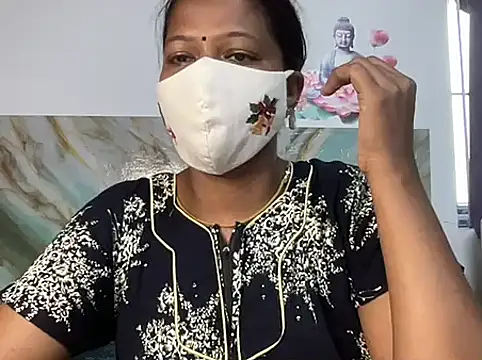 Snapshot of Tamil_Sanjana_ chatting on 05/13/26, 01:14 Tamil Sanjana online show from 05/13/26, 01:14