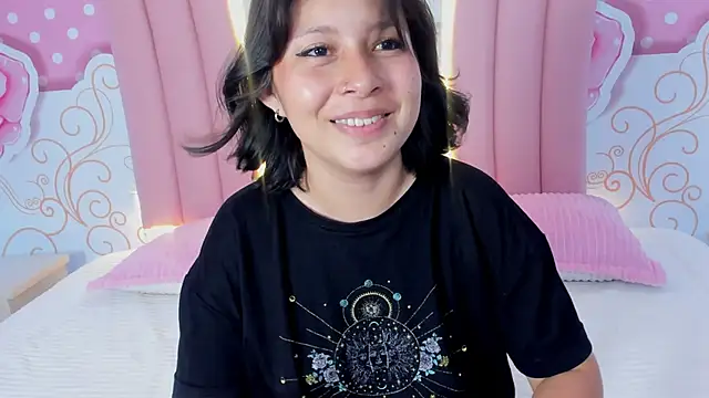 Lily Martinez online show from 03/22/25, 08:29